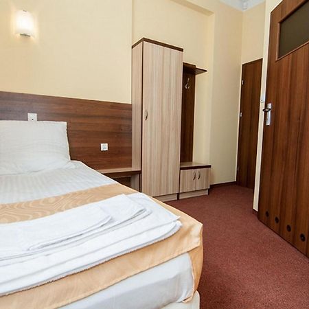 Vera Hotel Sulechów Kültér fotó
