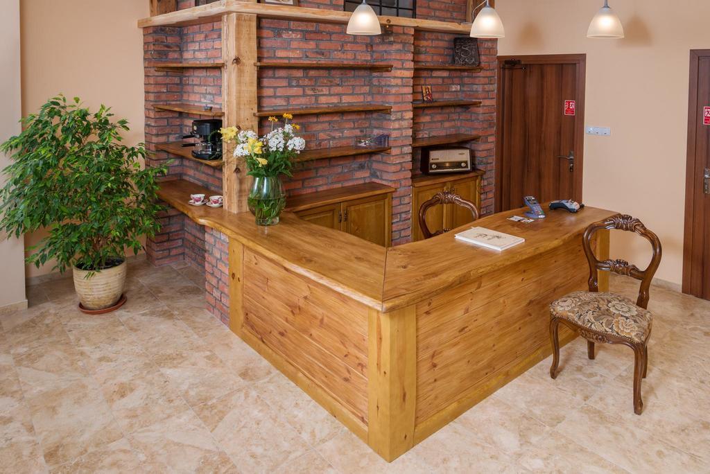 Vera Hotel Sulechów Kültér fotó