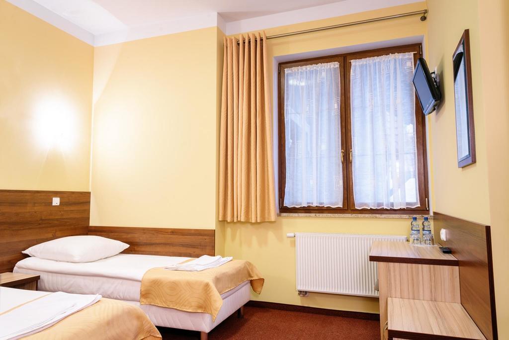 Vera Hotel Sulechów Kültér fotó