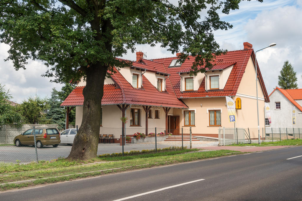 Vera Hotel Sulechów Kültér fotó