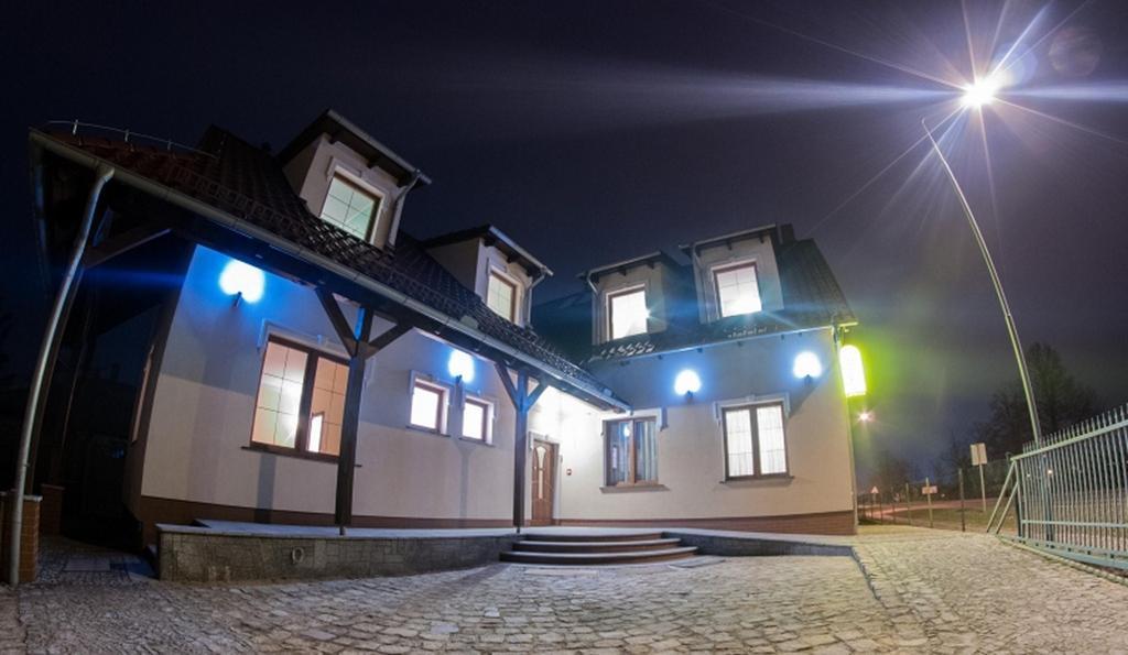 Vera Hotel Sulechów Kültér fotó
