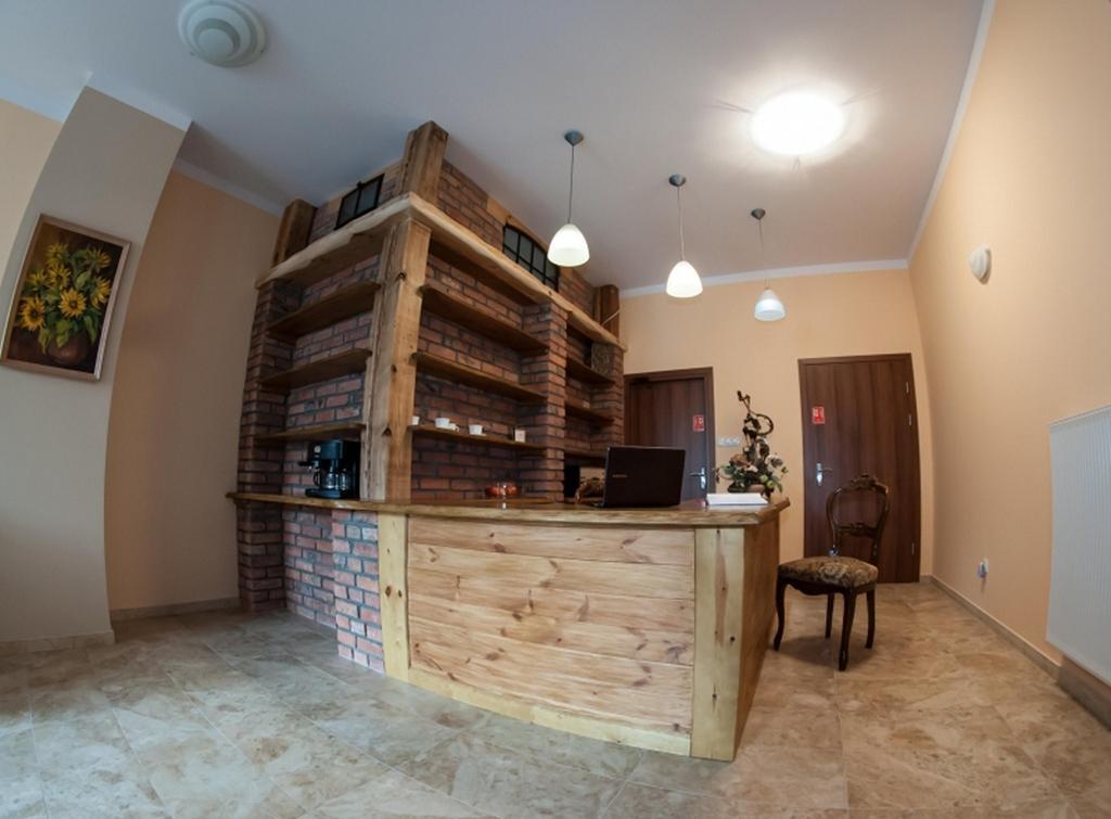 Vera Hotel Sulechów Kültér fotó