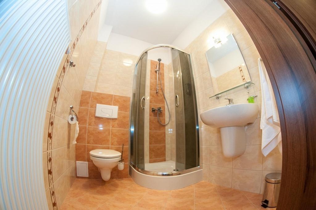 Vera Hotel Sulechów Kültér fotó
