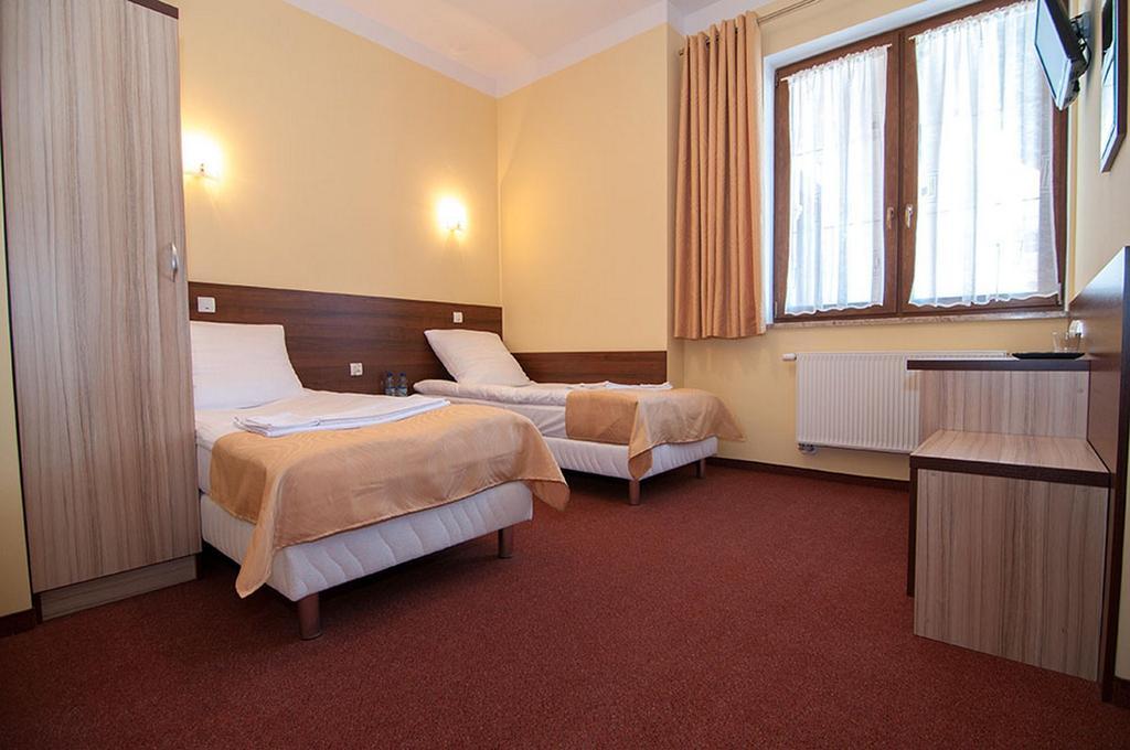 Vera Hotel Sulechów Kültér fotó